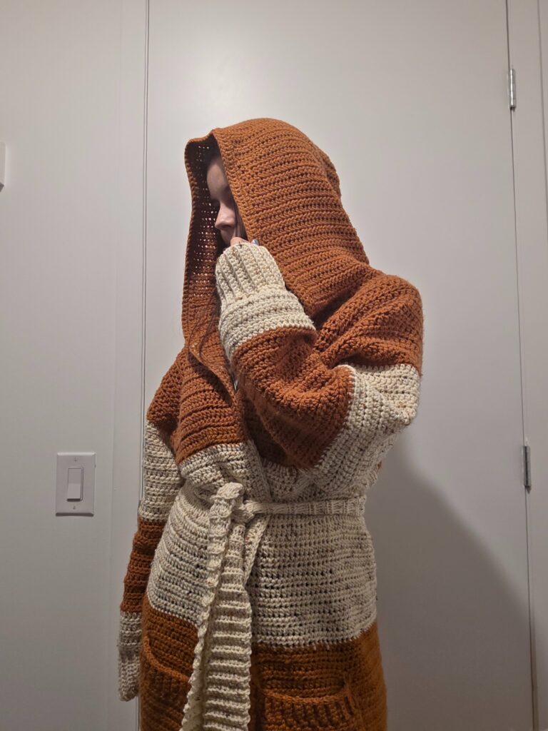 img-01-free-img Cardigan orange brulé au crochet thématique automne